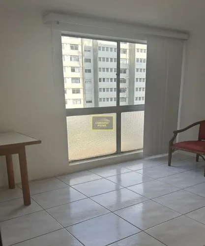 Apartamento com 37 metros de área útil, semi mobiliado, para venda, em Pinheiros