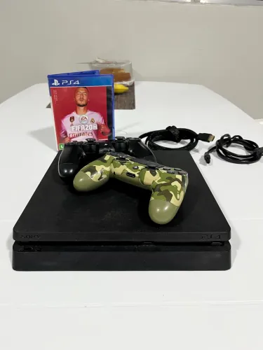 Vendo PS4 Slim 500gb