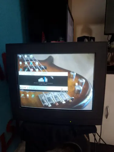 Monitor CRT 14 polegadas 