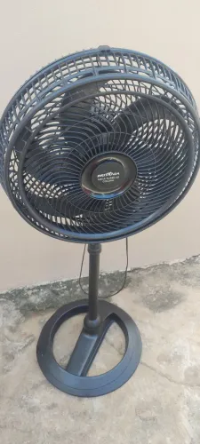 Vendo esse ventilador
