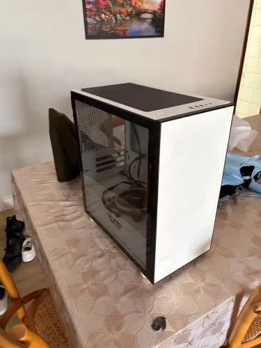 Gabinete branco com fans Aigo
