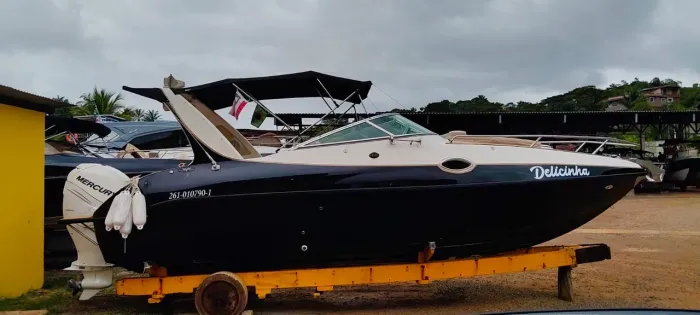 Magna 26 pés Com motor 300 HP 4 tempos