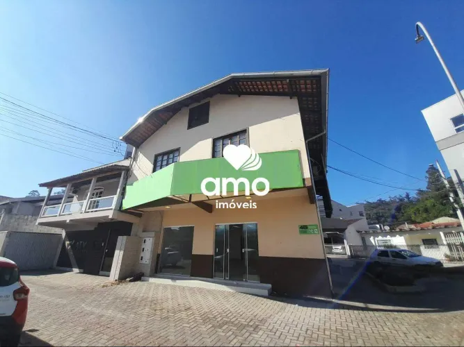 Sala térrea para alugar no bairro Santa Rita em Brusque