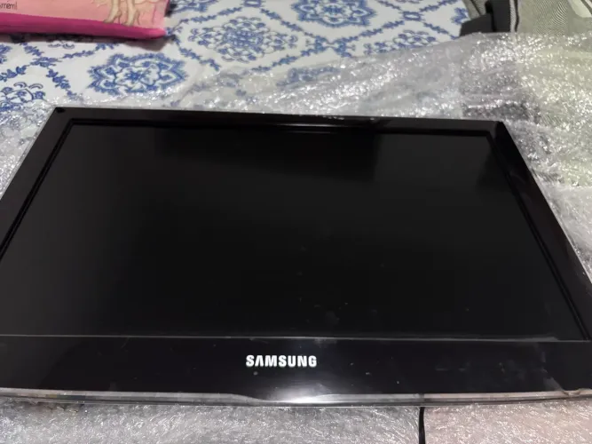 TV SAMSUNG LCD 28?