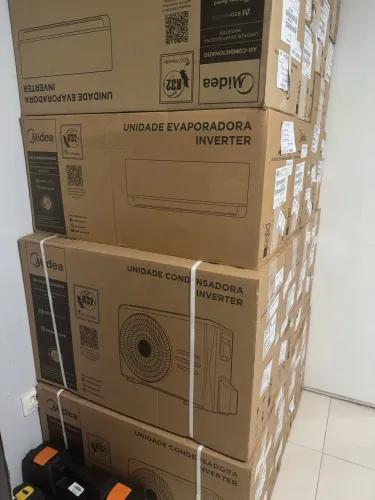 AR CONDICIONADO MIDEA ECOMASTER 9000 BTUS