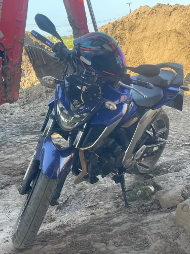 Moto fazer250