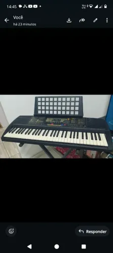 TECLADO YAMAHA PSR-225 COMPLETO