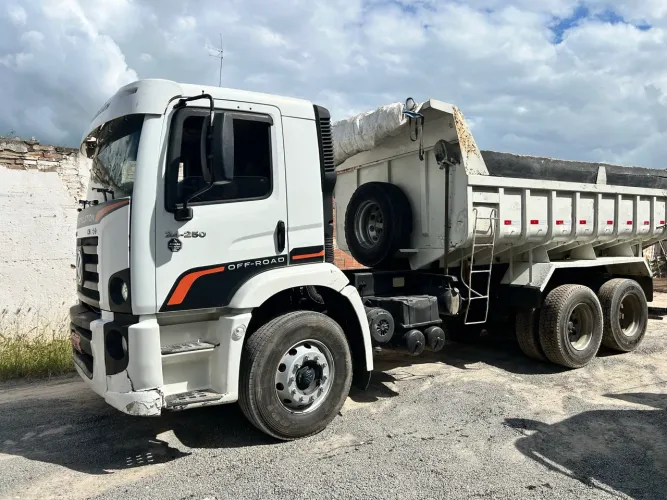 24250 basculante caçamba truck