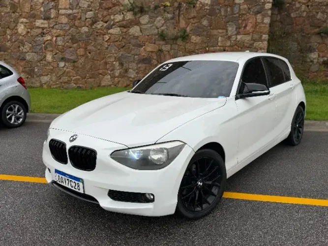 BMW 118IA / Urban/sport 1.6 TB 16V 170cv 5P 2013