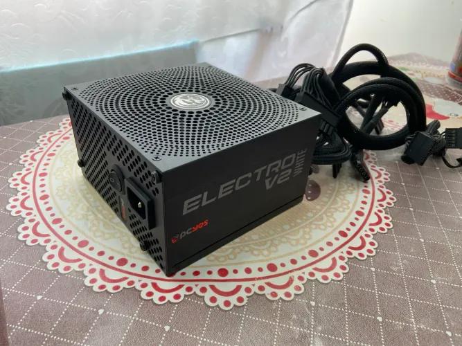 Fonte PCYes Electro V2 White 400W 80 Plus White