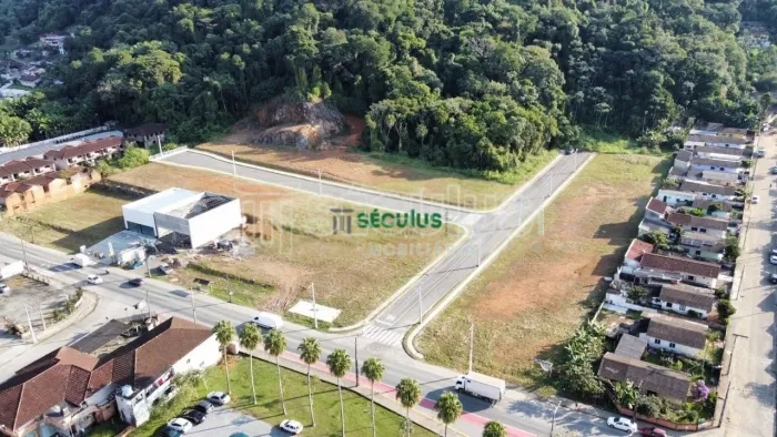 Loteamento Vale Verde, à apenas 5 minutos da WEG