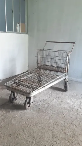 Carrinho de carga industrial