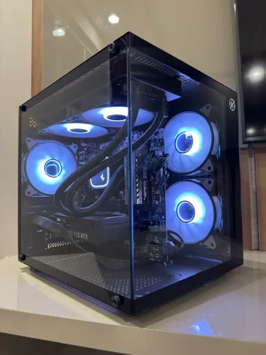PC Gamer Ryzen 5 5500x3D + RTX 5060 novo sem uso - Em até 18x