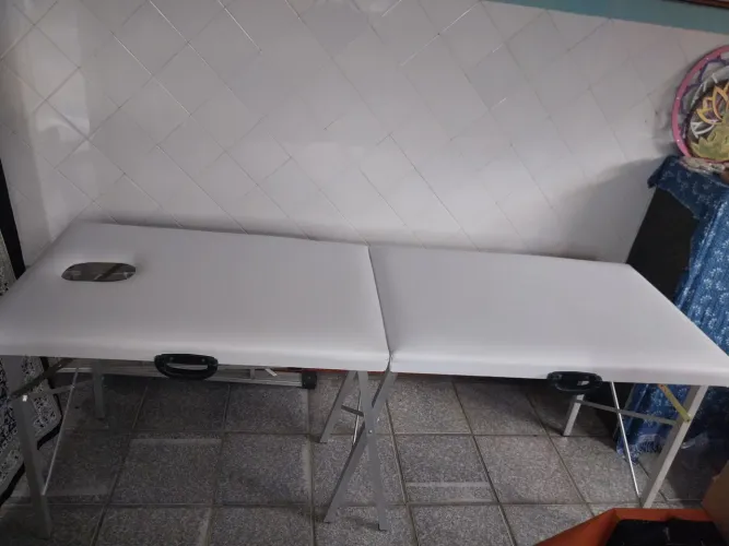 Maca dobrável com pés de alumínio, vira maleta