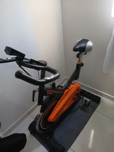 Bike de Spinning Gallant Elite Semi Nova + Capa de Gel