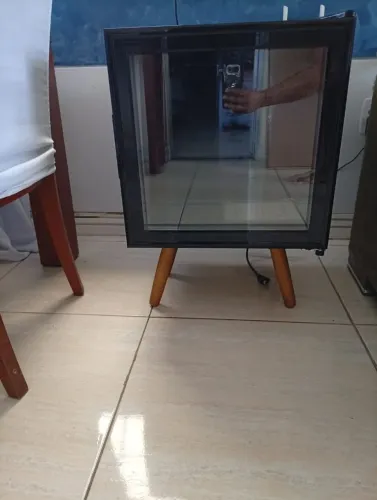 Frigobar expositor novo 110v