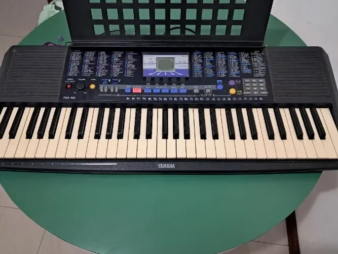 Teclado yamaha