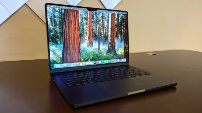 MacBook Pro M4 14,2 16gb ram 1tb ssd