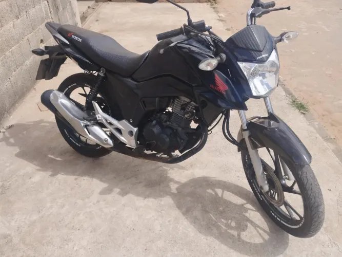 Honda CG Titan azul 2020