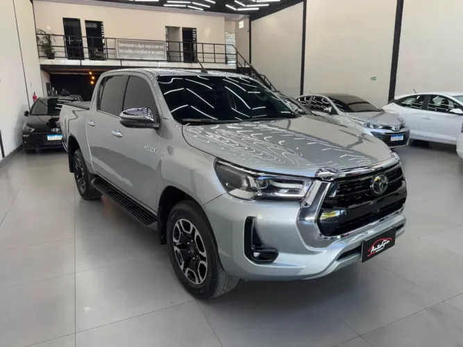 Toyota Hilux CD SRX 4X4 2.8 TDI 16V Diesel Aut. 2022