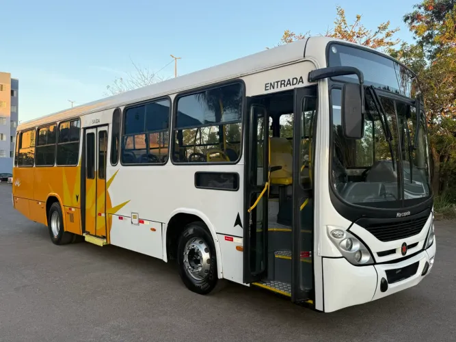 Mercedes Torino 1721 2013/2013 curto!