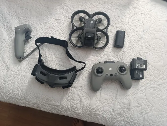 DJI Avata Pro-View Combo + Goggles 2 | ESTADO DE NOVO (1 Ciclo de Bateria)