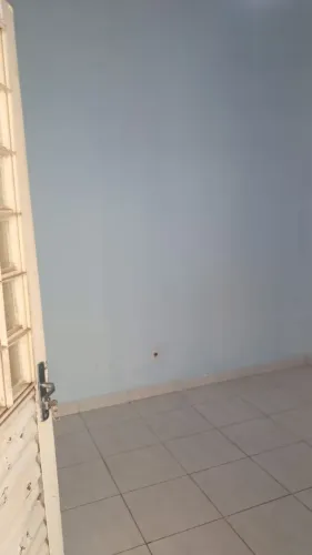 Quarto com banheiro no Paranoá