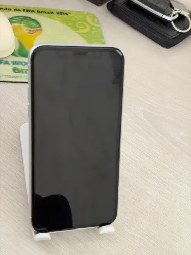 iPhone XR 64GB - Branco 