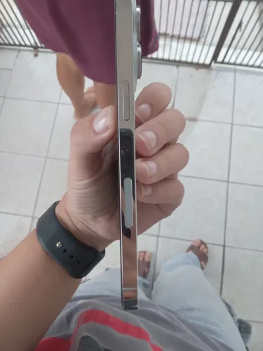 iPhone 14  pro max 128g 3200,00