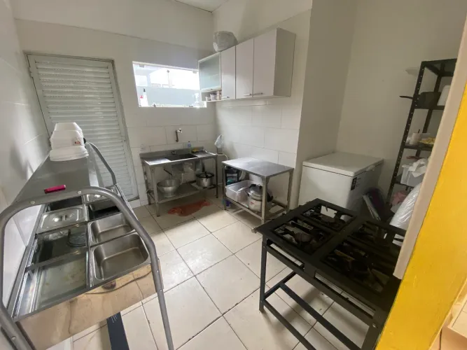 Vendo marmitaria completa 15.000R$ apenas, com clientes fidelizados  !
