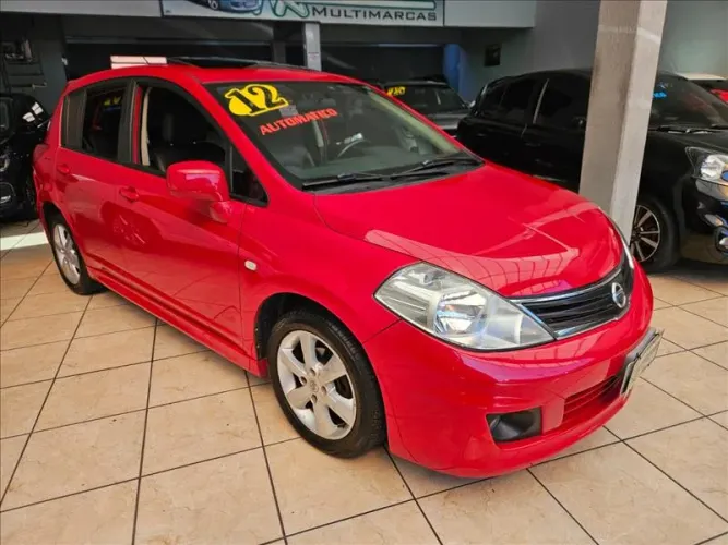 Nissan Tiida SL 1.8/1.8 Flex 16V Aut. 2012