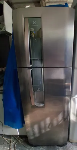 Geladeira Electrolux DW42x 