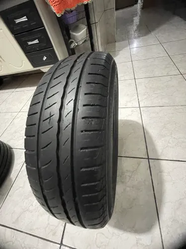   PNEU ARO 15 
