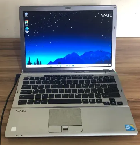 SONY VAIO 13" | Core 2 Duo T6500 | 4GB RAM | SSD 180GB | Win 10 + Office | Envio pelo OLX