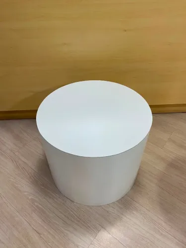Cilindro expositor branco