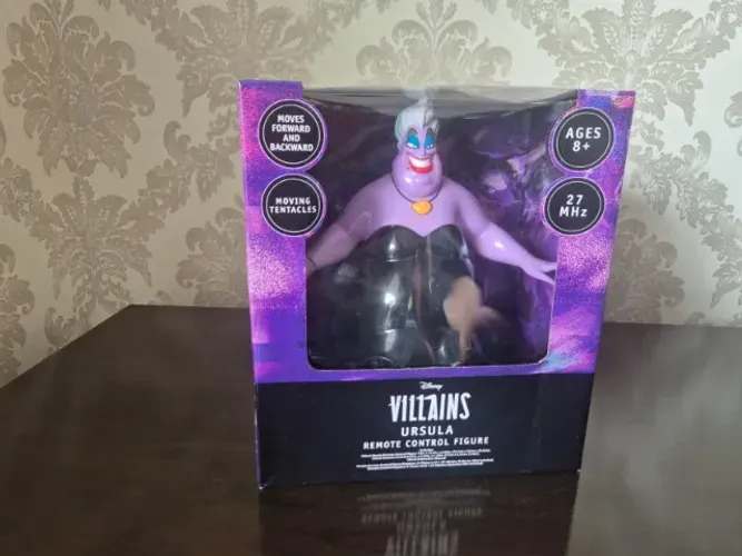 Brinquedo Ursula A Pequena Sereria. Controle Remoto. Disney