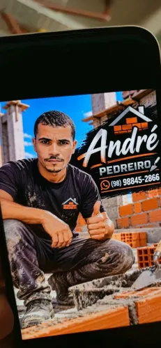 Pedreiro profissional