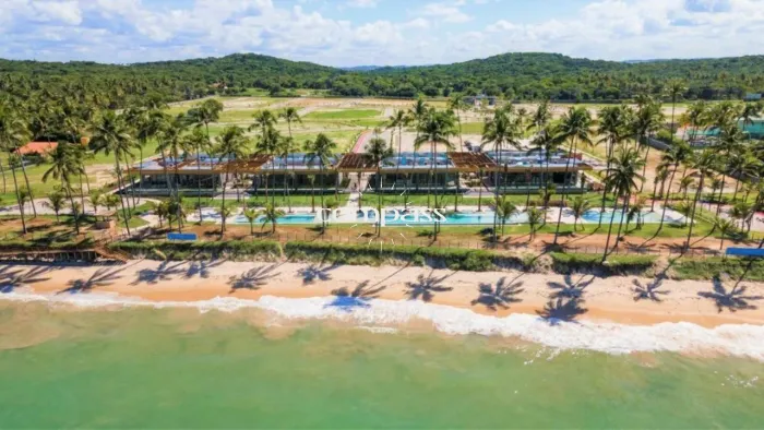 Lote com 420,73m² para venda no condomínio Quintas da Praia na Reserva no Cabo de Sto. Ago
