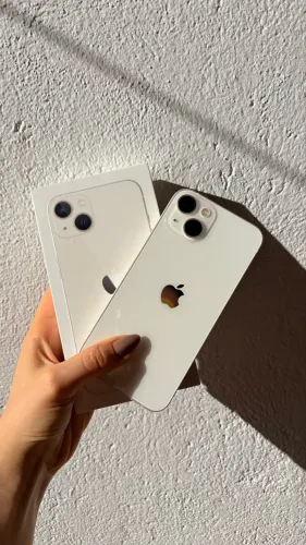 iPhone 13