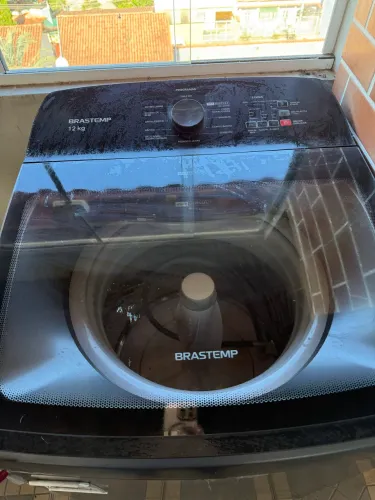 MÁQUINA DE LAVAR NOVA