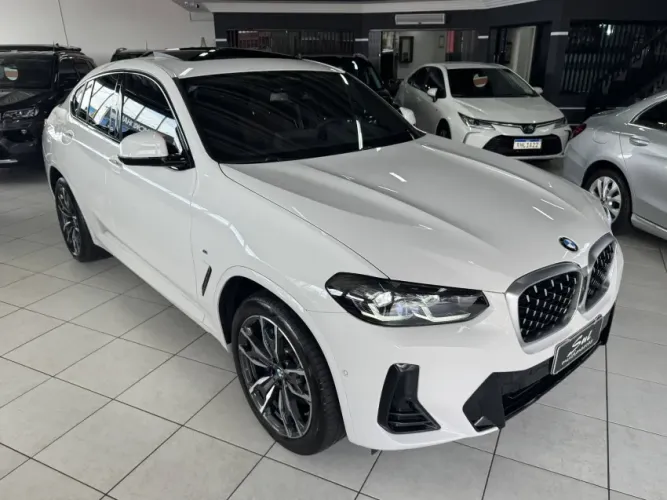 BMW X4 Xdrive 20I M-sport 2.0 TB 184cv AUT 2025