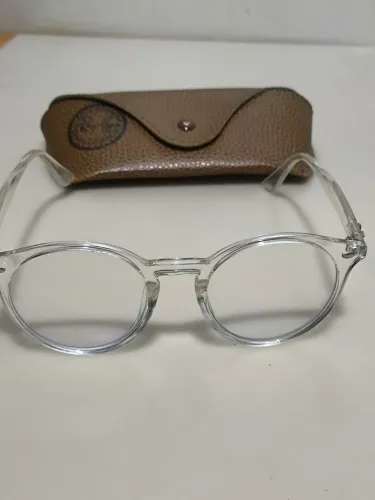Desapego! Armação Ray-Ban Original em excelente estado de conservação
