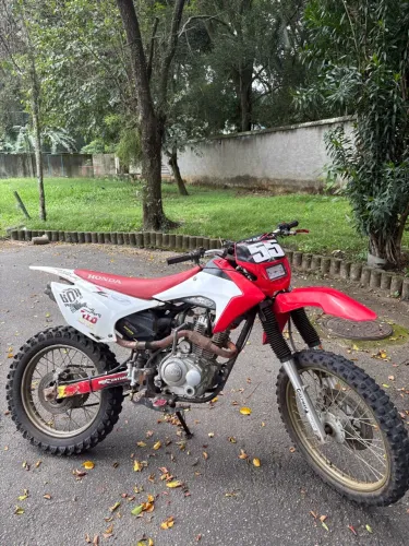 Moto de trilha traxx fly 150cc