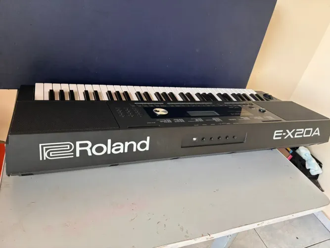 Teclado Roland ex20a