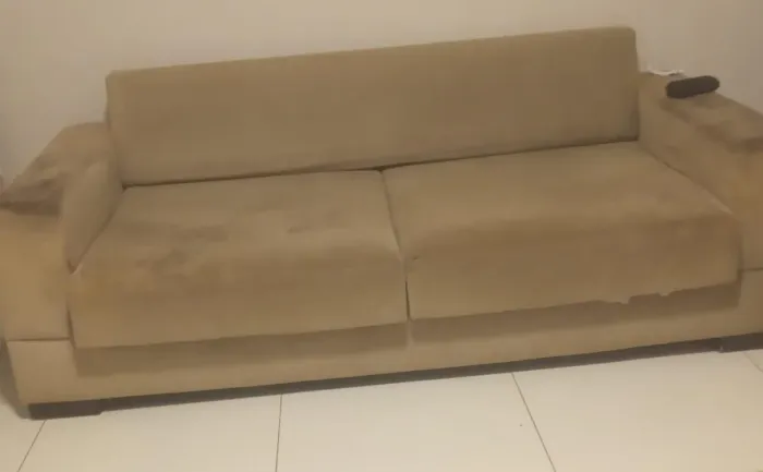 Sofá dois lugares