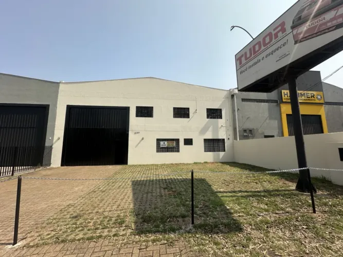 Barracão_Galpão à venda por R$ 2300000.00, 433.56 m2 - ZONA 05 - MARINGA/PR