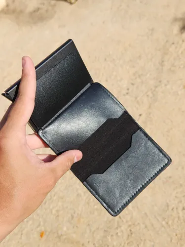 Carteira Antifurto Slim com Proteção RFID - Fazemos Entrega