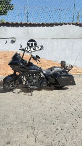 Road Glide Special 2020 apenas 15 mil km