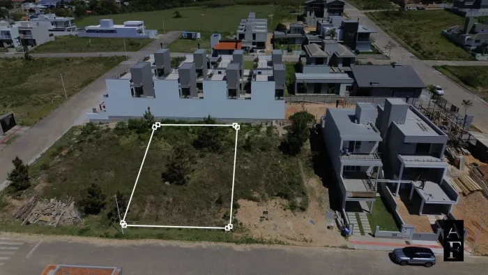 Terreno em Bairro Ferraz com Vista ao mar