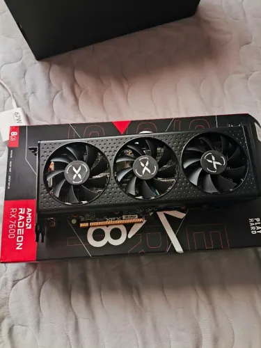 RX 7600 8gb